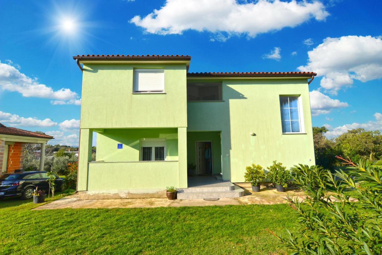 Apartments Bernarda 1773 Banjole Exterior foto